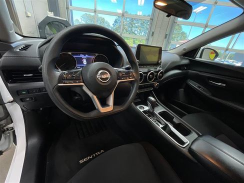 Used 2024 Nissan Sentra SV image 13