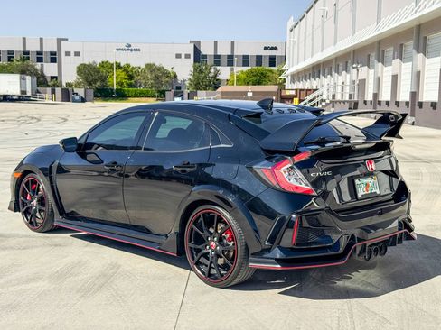 Used 2021 Honda Civic Type R image 4