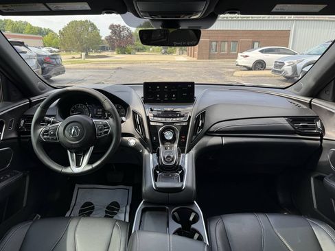 Used 2025 Acura RDX SH-AWD image 27