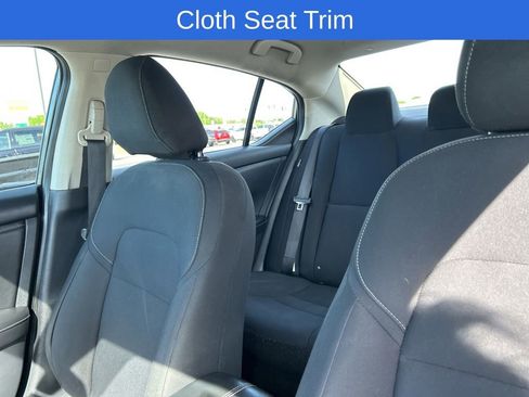 Used 2024 Nissan Sentra S FWD image 11