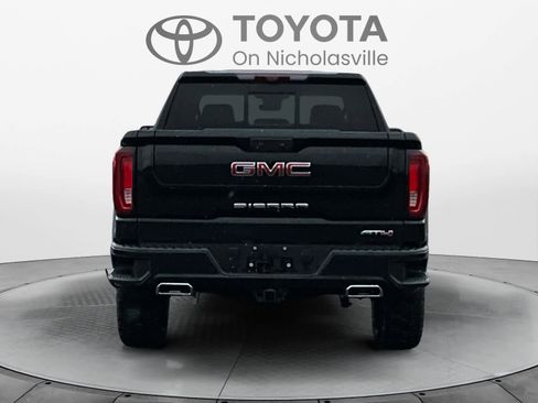 Used 2022 GMC Sierra 1500 AT4 w/ AT4 Premium Package image 5