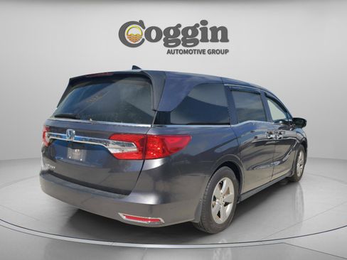 Used 2018 Honda Odyssey EX image 3