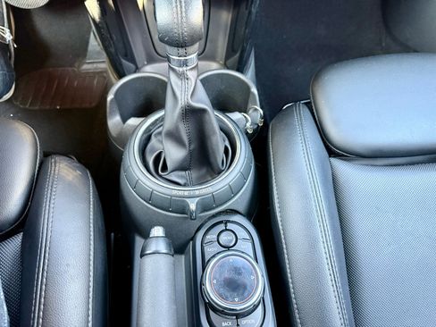 Used 2014 MINI Cooper 2-Door Hardtop image 23