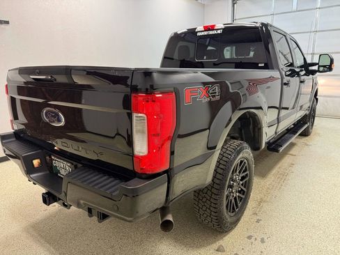Used 2019 Ford F250 Lariat image 13