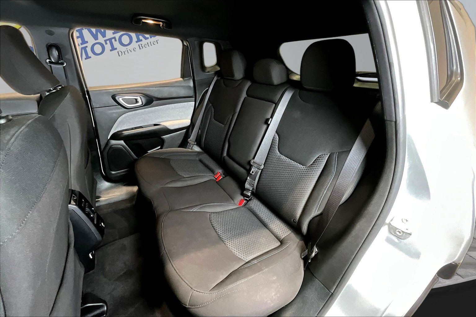 Used 2024 Jeep Compass Sport AWD/4WD image 22