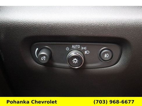 Used 2021 Chevrolet Traverse RS w/ LPO, Roadside Safety Package image 18