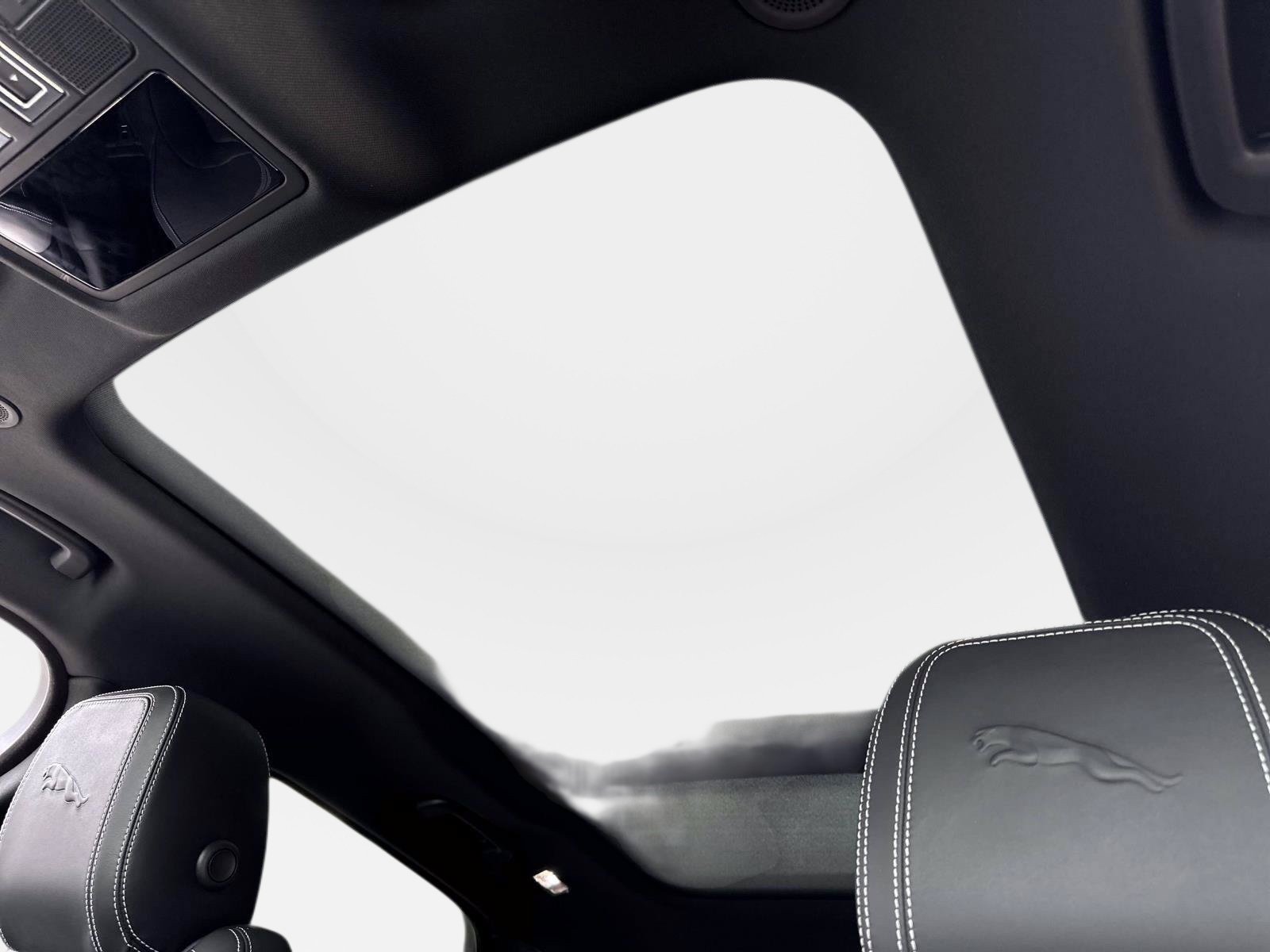 New 2026 Jaguar F-PACE R-Dynamic S AWD/4WD image 27