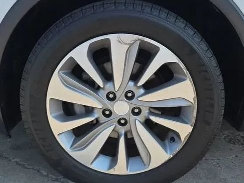 Used 2018 Buick Encore Preferred FWD image 43