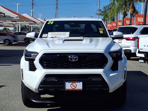 Certified 2024 Toyota Tacoma TRD Sport image 2
