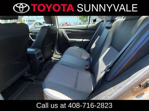 Used 2018 Toyota Corolla SE FWD image 5