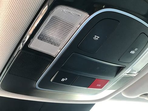 Used 2025 Hyundai Sonata SEL FWD image 10