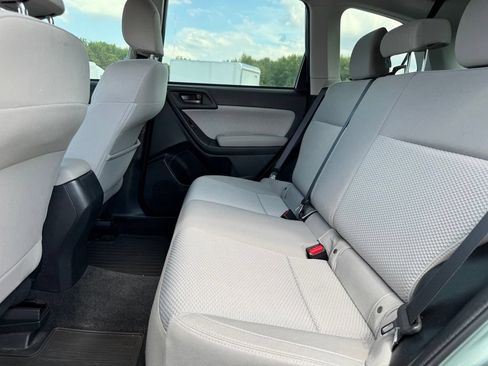 Used 2017 Subaru Forester 2.5i w/ Alloy Wheel Package AWD/4WD image 13