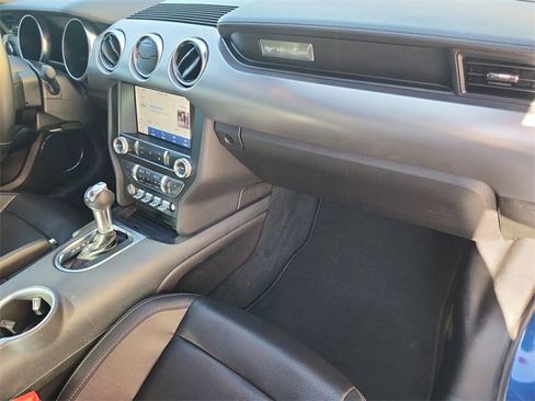 Used 2022 Ford Mustang Premium image 26