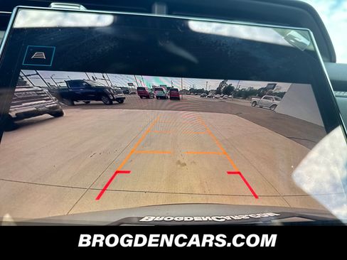 New 2027 GMC Terrain Elevation w/ Elevation Premium Package AWD/4WD image 6