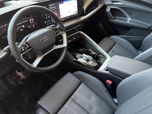 New 2025 Audi Q5 Premium Plus image 7