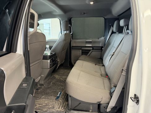 Used 2019 Ford F250 XLT w/ XLT Premium Package image 7