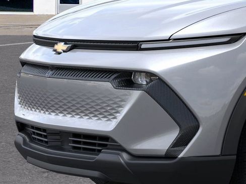 New 2026 Chevrolet Equinox EV LT w/ Comfort Package image 16