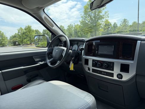 Used 2008 Dodge Ram 3500 Truck SLT w/ Popular Equipment Group RWD image 11