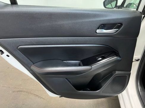 Used 2024 Nissan Altima 2.5 SR FWD image 15