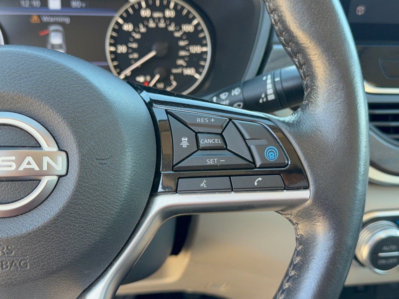Used 2023 Nissan Altima 2.5 SL AWD/4WD image 19