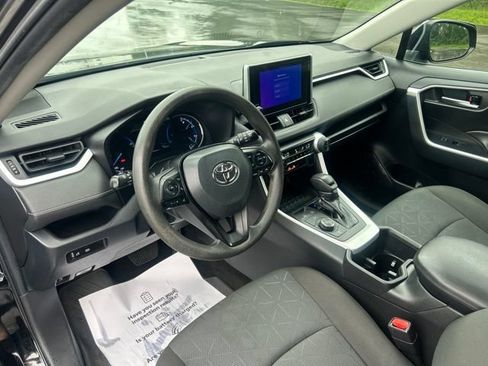 Used 2023 Toyota RAV4 AWD Hybrid image 20