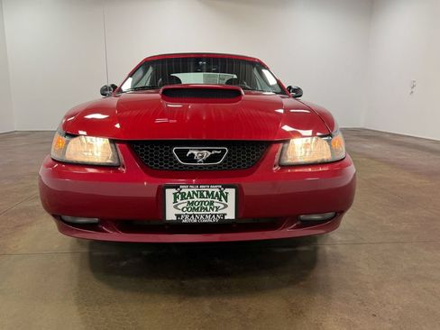 Used 2004 Ford Mustang GT RWD image 39