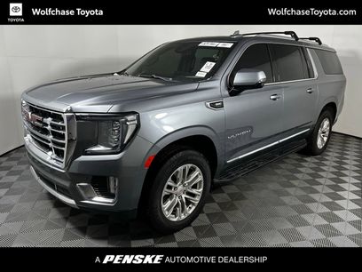 Used 2022 GMC Yukon XL SLT w/ SLT Premium Package