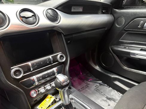 Used 2022 Ford Mustang GT w/ Equipment Group 301A image 33