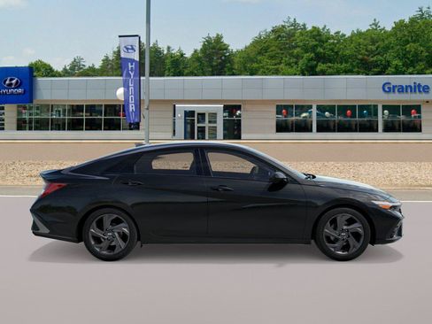 New 2026 Hyundai Elantra Sport FWD image 7
