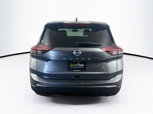Used 2025 Nissan Rogue S FWD image 7