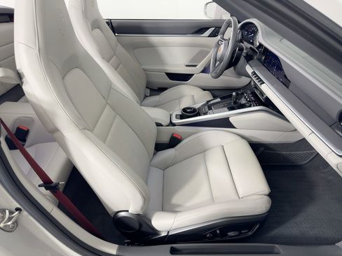 Certified 2022 Porsche 911 Carrera S image 30