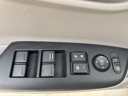 Used 2014 Honda Civic LX image 15