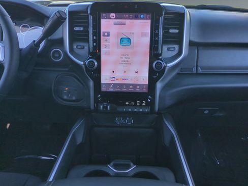 Used 2025 RAM 2500 Big Horn image 11