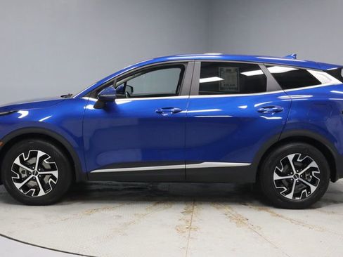 Used 2023 Kia Sportage EX FWD image 8