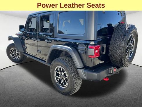 Used 2025 Jeep Wrangler Unlimited Rubicon w/ Steel Bumper Group AWD/4WD image 9