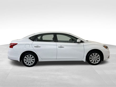 Used 2016 Nissan Sentra SV FWD image 7
