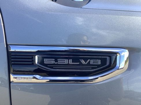 Used 2024 GMC Sierra 1500 SLT image 9