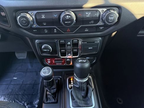 New 2026 Jeep Wrangler Willys AWD/4WD image 22