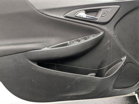 Used 2024 Chevrolet Malibu LT image 13