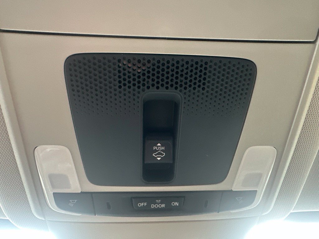 Used 2024 Honda CR-V EX-L image 23