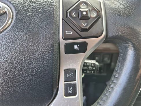 Used 2018 Toyota Tundra Limited w/ Limited Premium Package image 28