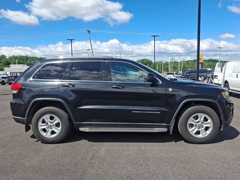 Used 2016 Jeep Grand Cherokee Laredo w/ Quick Order Package 23E AWD/4WD image 7