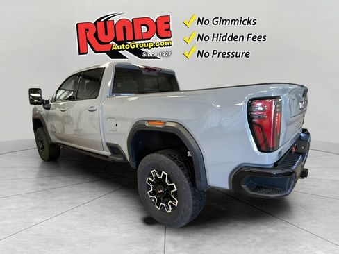 Used 2024 GMC Sierra 2500 AT4X AWD/4WD image 4