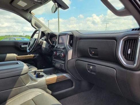 Used 2020 Chevrolet Silverado 1500 RST AWD/4WD image 30