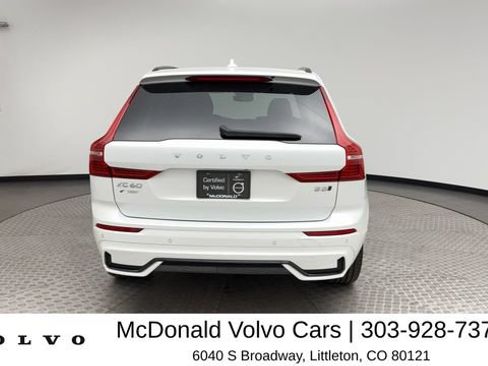 Certified 2025 Volvo XC60 B5 Plus AWD/4WD image 3
