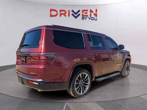 Used 2022 Jeep Wagoneer Series II w/ Premium Group I image 5
