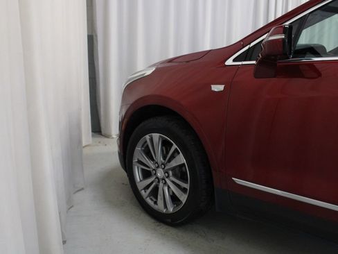 Used 2023 Cadillac XT5 Premium Luxury w/ Technology Package AWD/4WD image 31