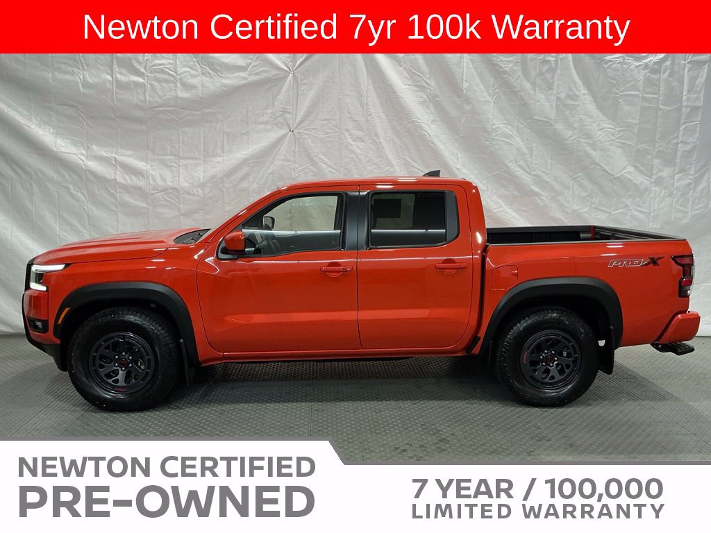 Used 2025 Nissan Frontier Pro-X RWD image 3