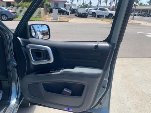 Used 2007 Honda Ridgeline RTX image 11