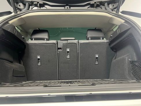 Used 2023 Land Rover Range Rover Evoque S image 28